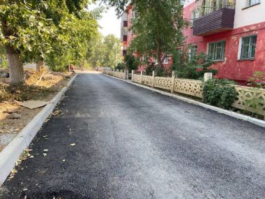12 дворовых территорий благоустраивают в Курчатове
