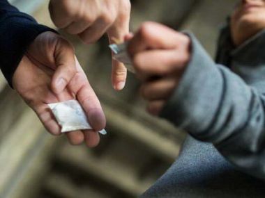 19 детей с начала года задержаны полицией за участие в распространении наркотиков