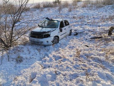 Уснувший за рулём водитель едва не погиб, врезавшись в фуру