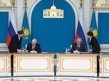 По итогам переговоров Токаев и Путин подписали ряд документов