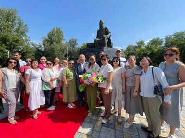 Сегодня - 165-летие со дня рождения Шакарима Кудайбердиулы