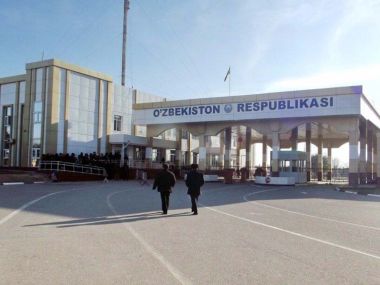 Казахстан и Узбекистан увеличили срок пребывания граждан без временной регистрации