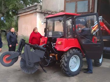 Для уборки улиц Курчатова закуплена спецтехника