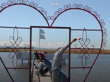 «Таза Қазақстан»: в Аксуатском районе убрали территорию вокруг озера Косколь