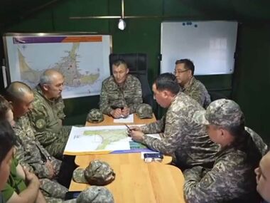 Министр по ЧС: угрозы населенным пунктам нет