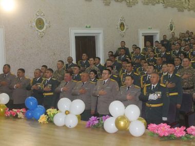 Военнослужащие Абайского гарнизона отметили День Республики
