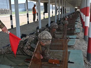 Молодые солдаты приняли участие в первой огневой тренировке