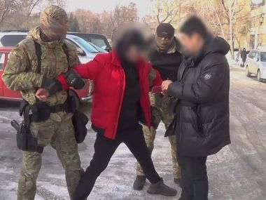 В Усть-Каменогорске полицейские задержали  курьера-закладчика