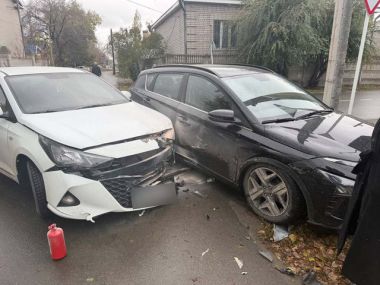 В Семее столкнулись два автомобиля Hyundai