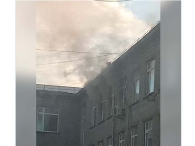 В школе Семея тушили пожар