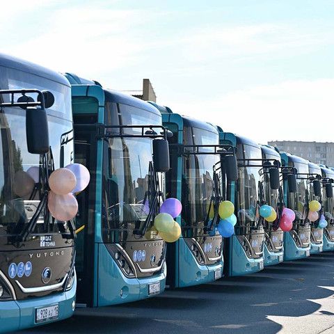 Автобусный парк областного центра пополнился 20 новыми автобусами