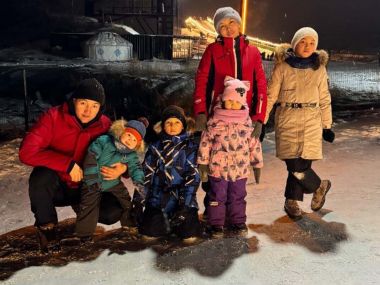 Образцовая семья проходит службу в городе Семее