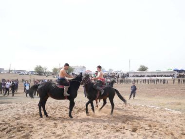 Прошли зрелищные соревнования по национальным видам спорта