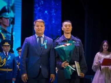 В Семее наградили военнослужащих