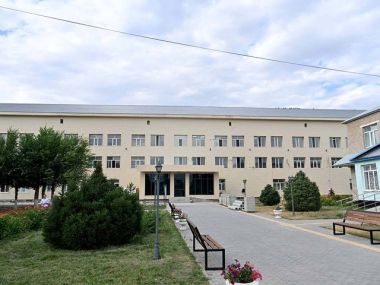 В центральной районной больнице района Мақаншы завершается капитальный ремонт