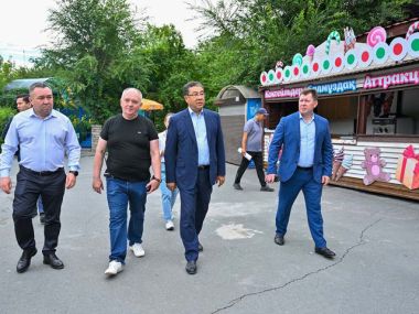 Аким области поручил ускорить темпы строительства объектов в Семее