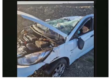 Полицейские пришли на помощь пострадавшим в аварии на трассе Алматы-Усть-Каменогорск