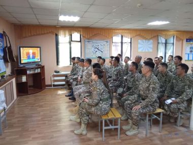 Военнослужащие обсудили ежегодное послание Президента