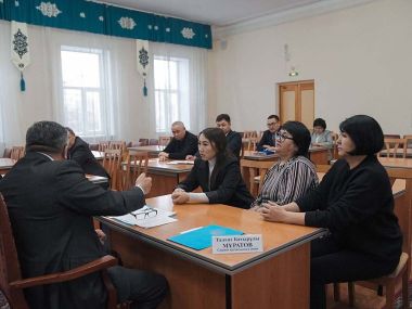 Аким города провел прием граждан по личным вопросам