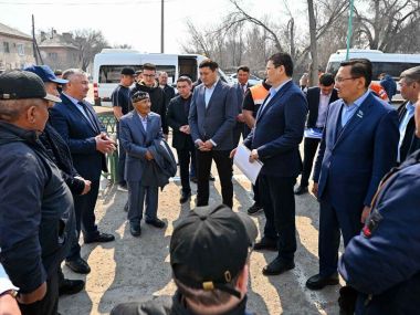 Берик Уали с рабочим визитом посетил Аягозский район