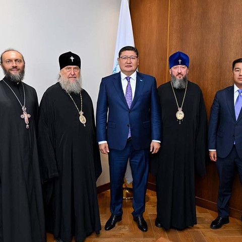 Берик Уали встретился с митрополитом Астанайским и Казахстанским