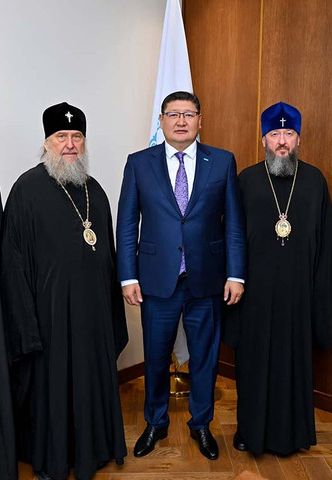 Берик Уали встретился с митрополитом Астанайским и Казахстанским