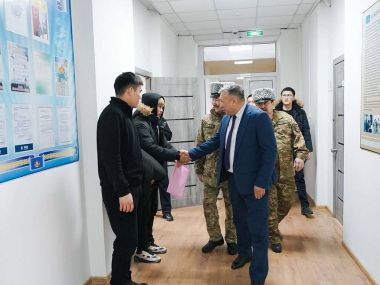 На военную службу отправились 1 800 семейчан