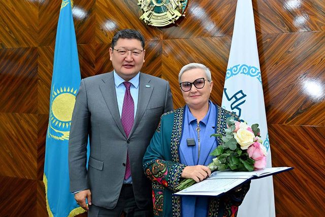 Директор областного Дома дружбы вышла на заслуженный отдых