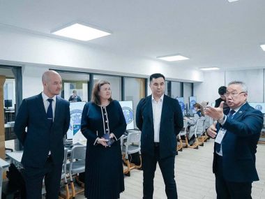 Первый вице-министр просвещения РК посетила область Абай