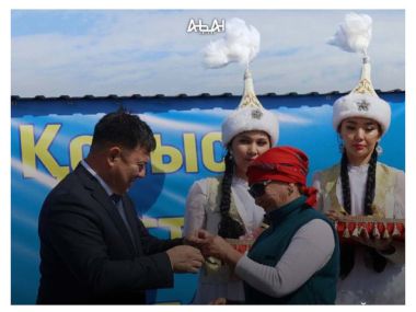 В Жарминском районе семьям вручены ключи от домов