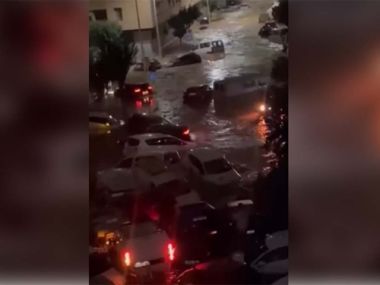 В Испании из-за сильных ливней и наводнений погибли более 90 человек
