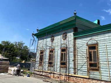 Ремонтные работы проходят в мечети Тыныбай
