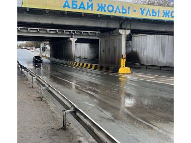 В Семее идет откачка воды