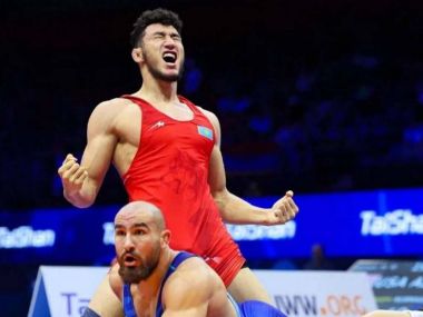 Впервые казахстанский спортсмен стал чемпионом мира по вольной борьбе