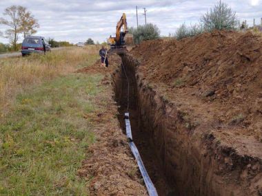 В Бородулихинском районе обновили водопровод