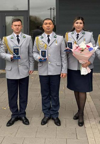 В честь Дня Республики полицейские области Абай награждены государственными наградами
