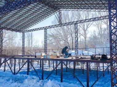 Благоустройство острова Бейбітшілік продолжается