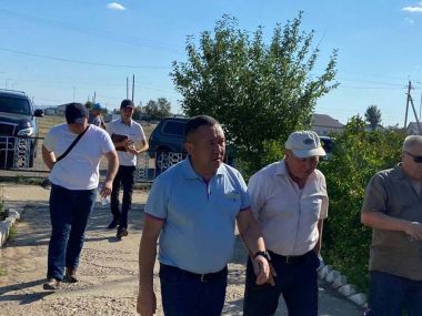 Акима города посетил Жиеналинский, Достыкский сельские округа и поселок Чаган