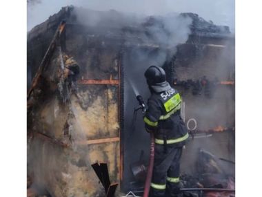 Огнеборцы области Абай потушили пожар
