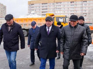 Аким города оценил работу коммунальных служб