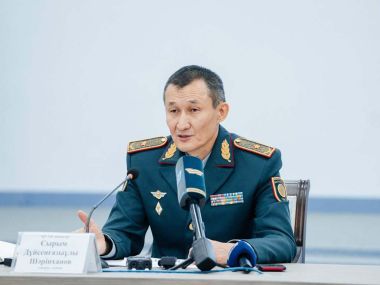 Министр по чрезвычайным ситуациям встретился с населением области Абай
