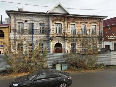 Кому принадлежат исторические здания Семея