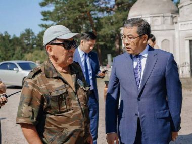 Аким области Абай Нурлан Уранхаев посетил ряд объектов в Семее