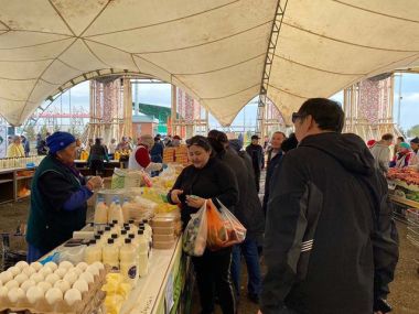 Аграрии области Абай представили свою продукцию на ярмарке в Астане