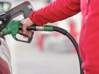 Запрет на вывоз нефтепродуктов продлили в Казахстане
