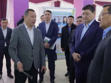 Аким области Абай Берик Уали посетил Бескарагайский район /ВИДЕО