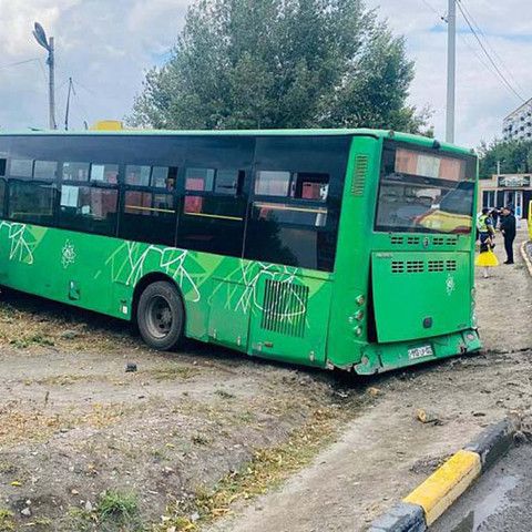 ДТП с автобусом в Семее: есть пострадавшие