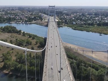 В Семее начнут ремонт на подвесном мосту