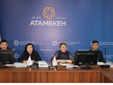 Предпринимателям ВКО неудобно работать сразу в двух налоговых системах