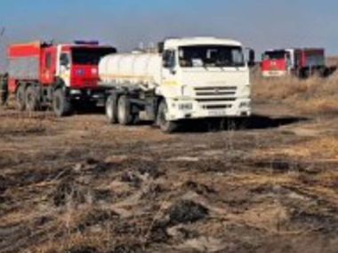 В области Абай полностью ликвидировано возгорание сухой травы и камыша